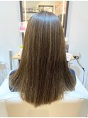 ミルクティーベージュダブルカラーケアブリーチハイライトカラー