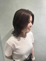 レーヴバイキートス(REVE by kiitos) 【大人かわいい】レイヤーくびれミディアム