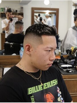 ザ チョップ ショップ ハラジュク(THE CHOP SHOP HARAJUKU) クルー／原宿バーバー／渋谷バーバー