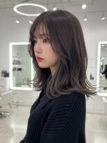 エル 新小岩(elu)&nbsp;美髪/ワイドバング/レイヤーカット/くすみベージュ/新小岩駅