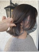 肩上ボブ×インナーグレーカラー