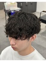 オーバルバイアピッシュ(OVARL by apish) 波巻きパーマ、波巻きスパイラル、縦落ち、シャドウ