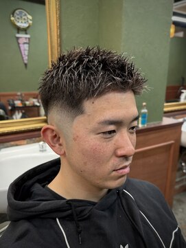 ソリズ ヘア クルー 池袋(SOLIZ HAIR CREW) バチイケフェードメッシュ