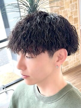 イーストハムアネーロ(EAST HAM anello) メンズパーマ/波巻き/ツイストスパイラルパーマ