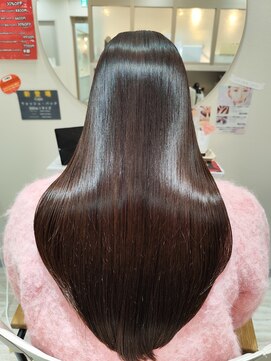 ククラ(CuCuLa) プレミアム髪質改善×暗すぎない自然なブラウンカラー