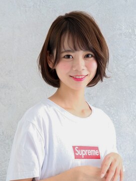 パティオンツー(PATIONN2) ミックスワンカールフェアリーショート耳かけボブスタイル