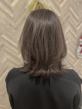 アンカーデイズ(Anchor Days) 大人可愛いレイヤースタイル ミディアム/ブラウンベージュ