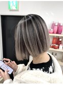 (小山)縮毛履歴にハイブリーチ