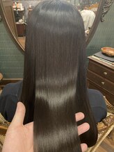 触りたくなる髪になれる縮毛矯正＊