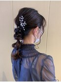 ヘアアクサで華やかに♪一束アレンジ