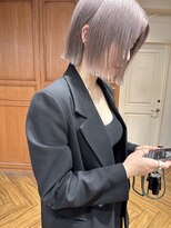 イノセンス 西宮北口店(innocence) 【津本】切りっぱなしボブ　透明感ミルクティーベージュ