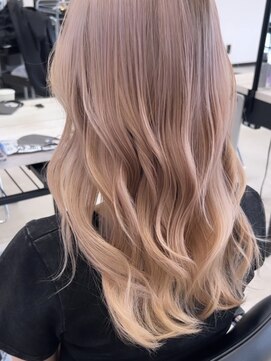 シェイト(ciate) ホワイトミルクティー