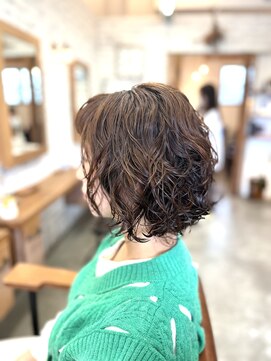 ヘアスタジオ クランプ(Hair studio CLAMP) ボブフワフワパーマスタイル