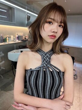 サイン 渋谷(SIGN) レイヤーカットイヤリングカラーインナーカラーケアブリーチ