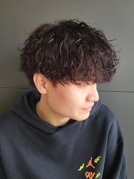 ニアウ 伊勢崎連取店(Niau) マッシュショートウルフ波巻きツイストスパイラルパーマ