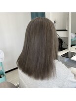 スイドット(sui.)&nbsp;【ブリーチ2回】シアーグレー