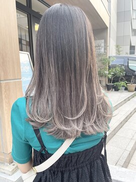 ヘアーメイクオズ(hair make O/S) 《kaito》ホワイトベージュ グラデーションカラー  ブリーチあり