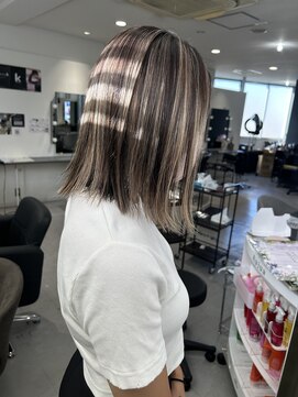 キング 枚方店(K!ng) ハイライトカラーミルクティーベージュケアブリーチダブルカラー