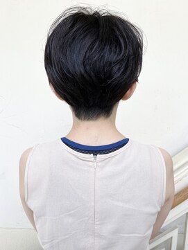 モリオ フロム ロンドン 成増店 【morio成増/一戸】刈り上げマニッシュショート