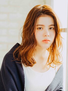 スタリー(Starry) ミディアムウェーブ20代/30代/40代/ハレマチ通り