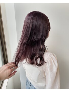 ルイス 宝塚(Luis) 黒髪/ボブルフ/ネビージュ/小顔/ワンレン/髪質改善/