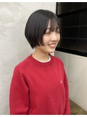 前髪ありひし形ショート