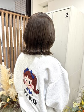 ラフ(laugh) くびれボブ/アッシュブラウン