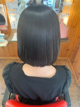 ラピス(LAPIS) ツヤツヤストレートボブ