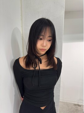 ヨーク(YOKE) レイヤーカットミディアムレイヤーフェイスレイヤー