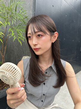 アム 表参道(am) 小顔薄めバンググレージュレイヤーロング前髪パーマ黒髪