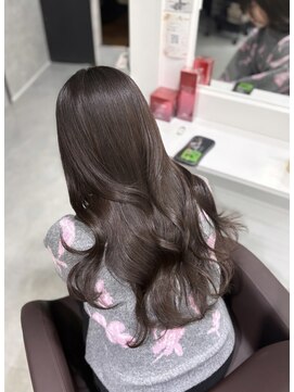 アウラ 近鉄八尾駅前店(Aura) 巻き髪でもこの艶♪