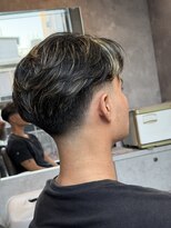 メグロバーバーショップロッポンギ 目黒六(MEGURO BARBER SHOP 6PPONGI)&nbsp;ハイライトメッシュ/Highlight mesh