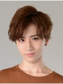 アップバングが大人っぽいクラウドマッシュスタイル