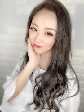 シェルティ フィエル(Shelltie Fiel) 白っぽアッシュブラウン☆mixルーズ巻き【プルエクステ100本】