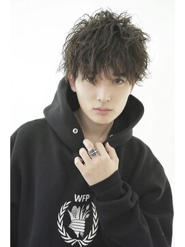 キャンバス バイ ネオリーブ 横浜西口(Canvas by neo.) 王道マッシュ スパイラルパーマ