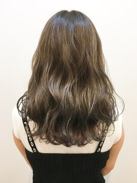 フィゼル 南堀江店(fizelle) シルバーベージュ☆