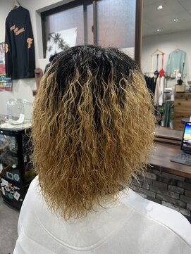 フラット(flat) ウェーブツイスト