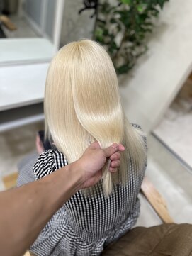 カリーナ(CARINA) ハイトーンリタッチ/ブロンド