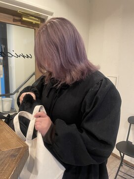 ユニコ(unico) くびれヘア/ペールピンク/ダブルカラー