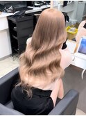 ミルクティーベージュ