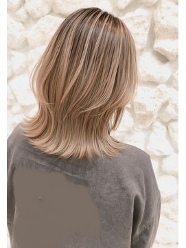 ヘアサロン エフ 渋谷(F) #バレイヤージュ　#ミルクティーベージュ　#ベージュブラウン