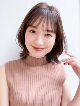 アグノス 青山(Agnos) ワンホンレイヤー前髪ミルクティーブロンド美髪くびれヘア
