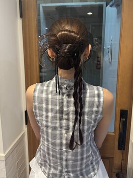 ネオリーブ チロル 横浜西口店(Neolive CiroL.) 大人可愛いトレンドヘアアレンジ 【横浜】