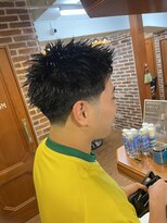 ミリオンバックス 神田店(Million Bucks)&nbsp;スパイキーショート[men's/理容室/神田/テーパーフェード/眉毛]