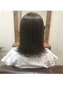 ハイライトたっぷりの柔らかベージュ 外ハネボブ
