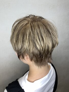 ディードア ヘア ヴィジョン(Ddoor hair vision) ハイトーン×ベージュカラー