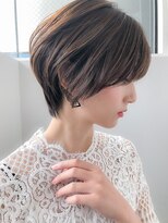 アコロン(acoron)&nbsp;小顔_デザインカラー_厚めバング_ローライト_スリークボブ