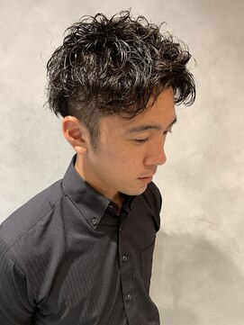 グレース(GRACE) アップバング×強めパーマ