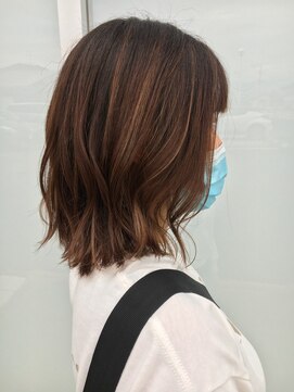 グミ(gumi) *gumi*ハイライト×くびれショート