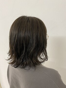 アングゥ ウル(ungu ul) オリーブグレージュ/ハイライトカラー